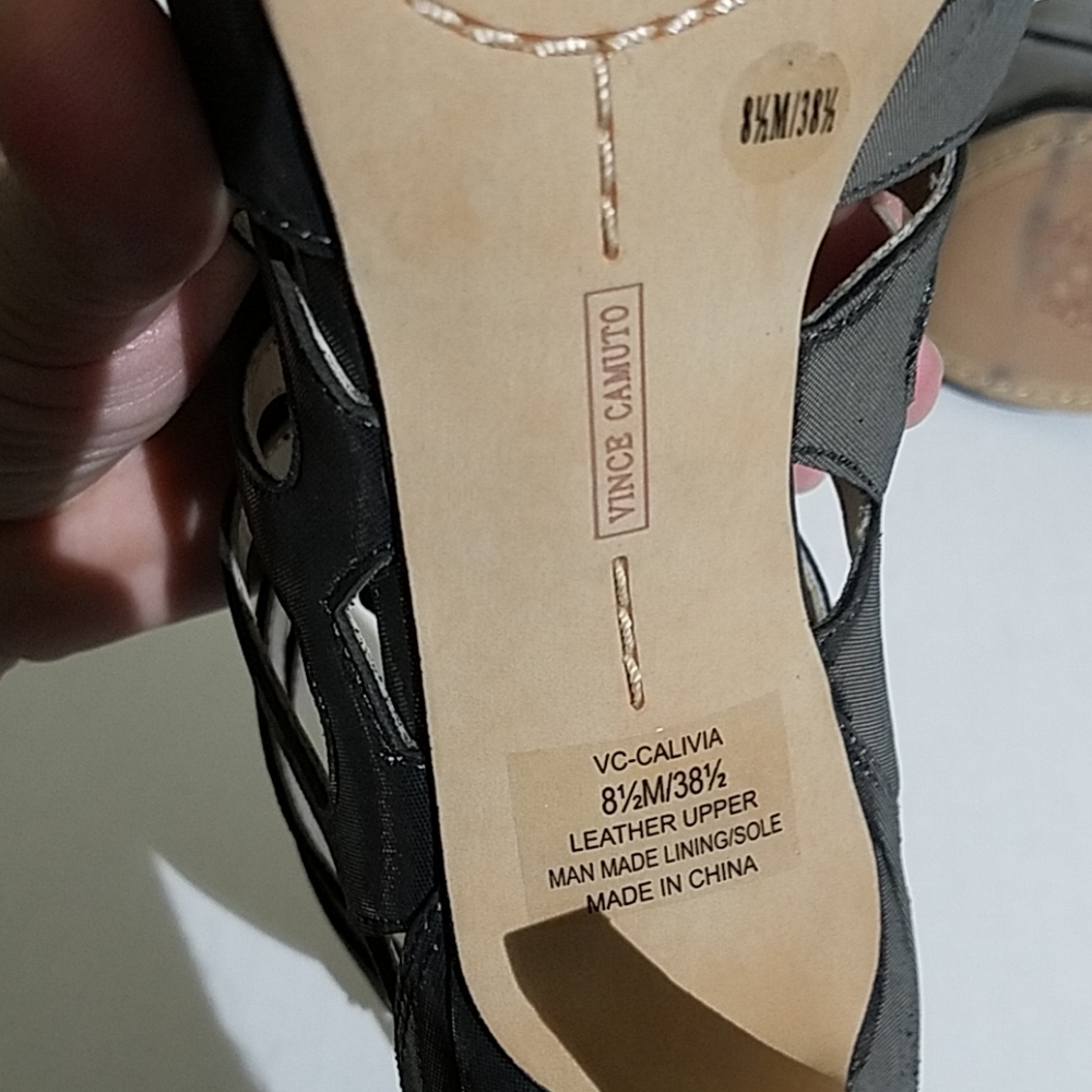 NWOT Vince Camuto Calivia gray glitter B157 - Picture 5 of 8